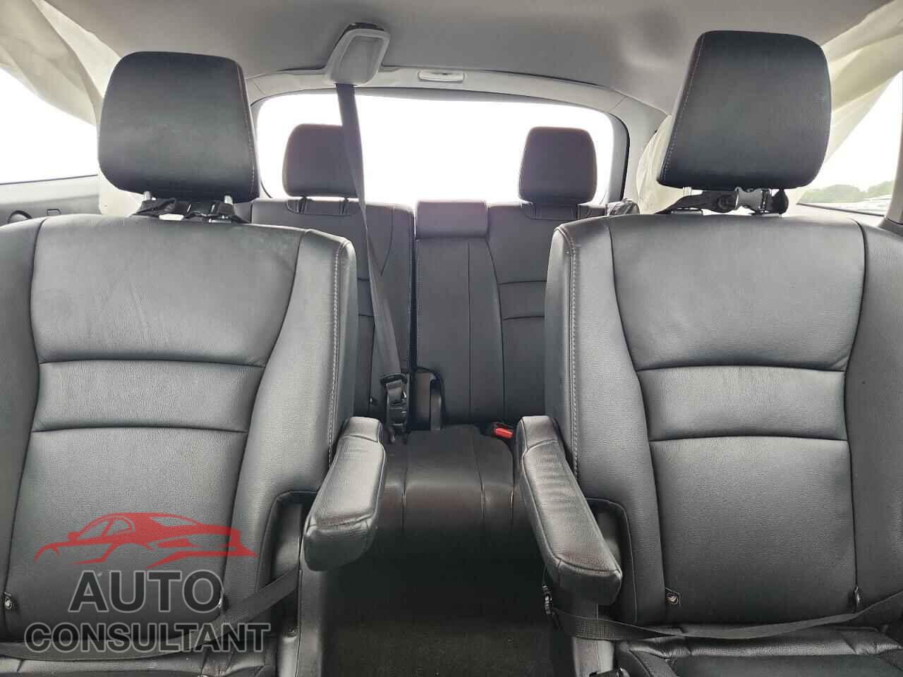 HONDA PILOT 2021 - 5FNYF5H66MB041909