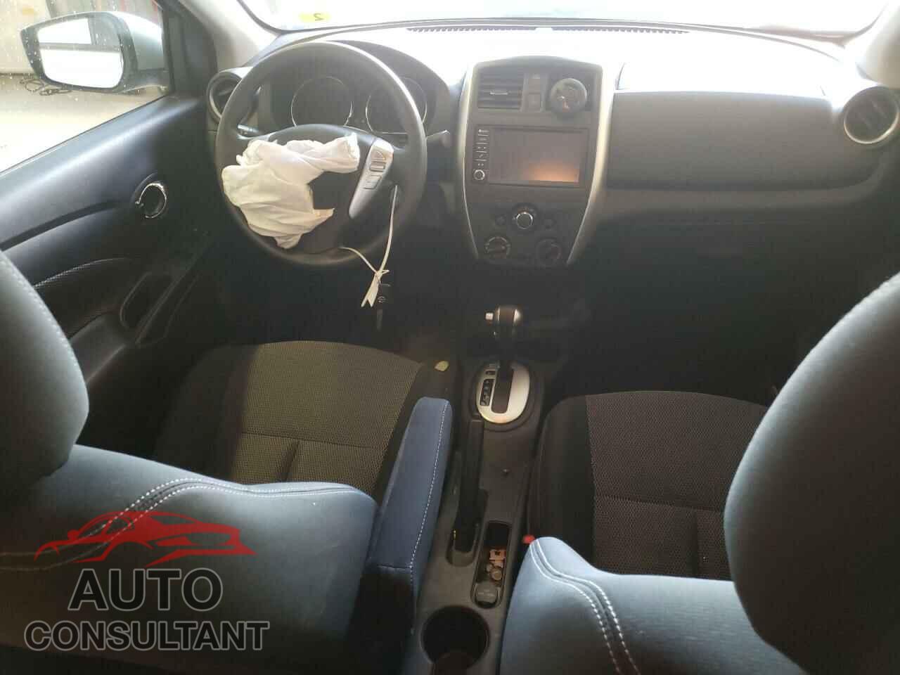 NISSAN VERSA 2019 - 3N1CN7AP3KL817586
