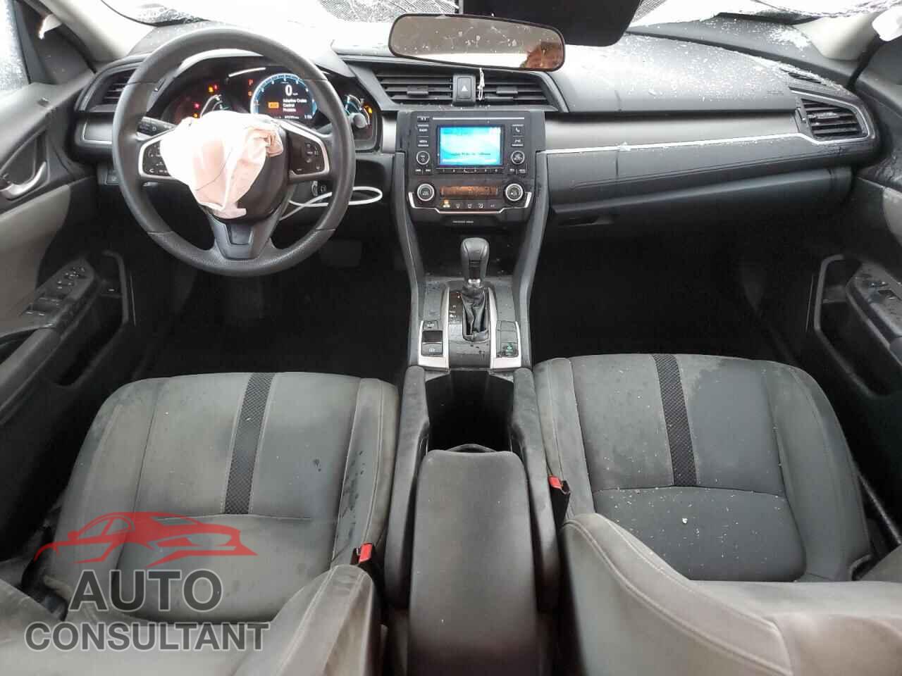 HONDA CIVIC 2019 - 2HGFC2F67KH596247