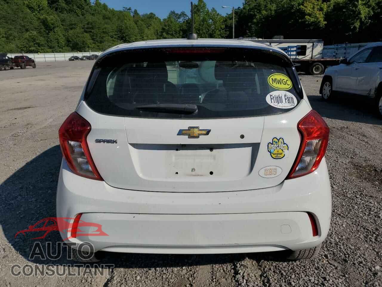 CHEVROLET SPARK 2017 - KL8CB6SA9HC839311