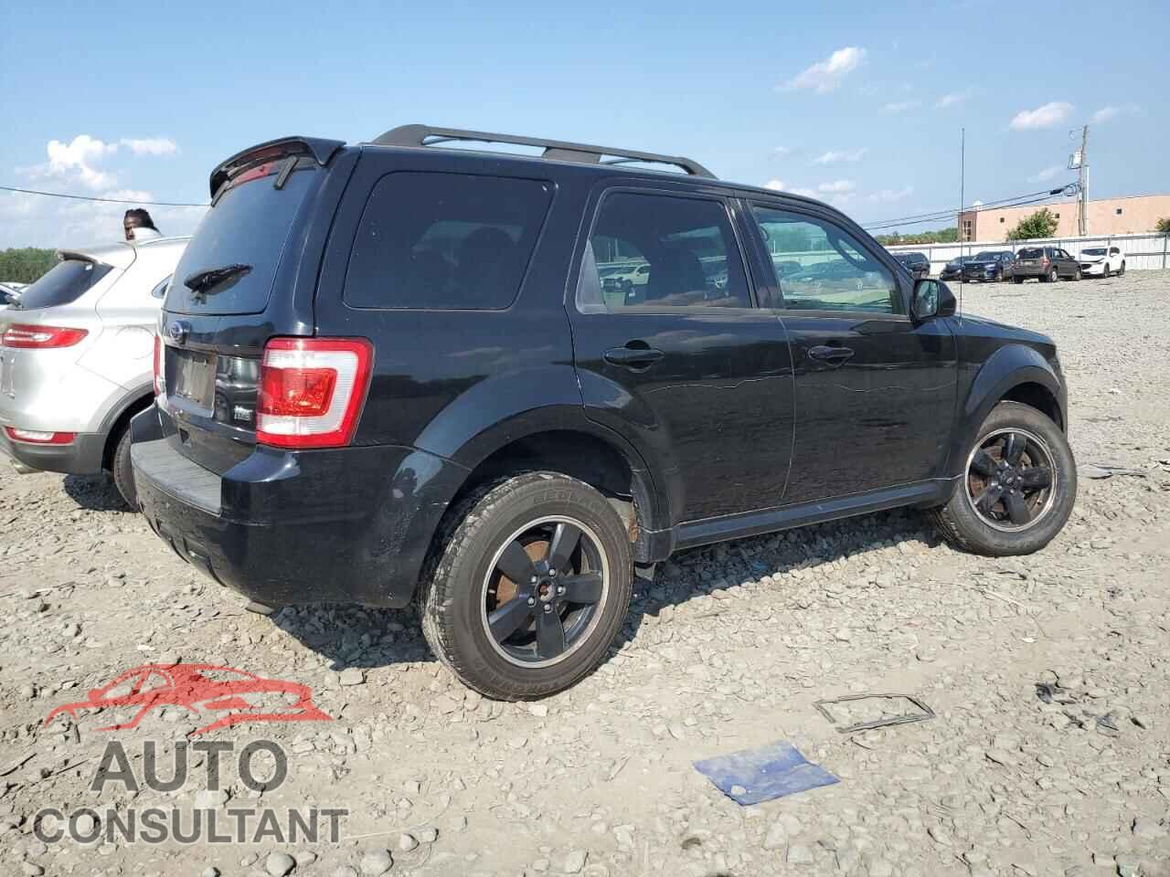 FORD ESCAPE 2010 - 1FMCU9DG3AKD36675