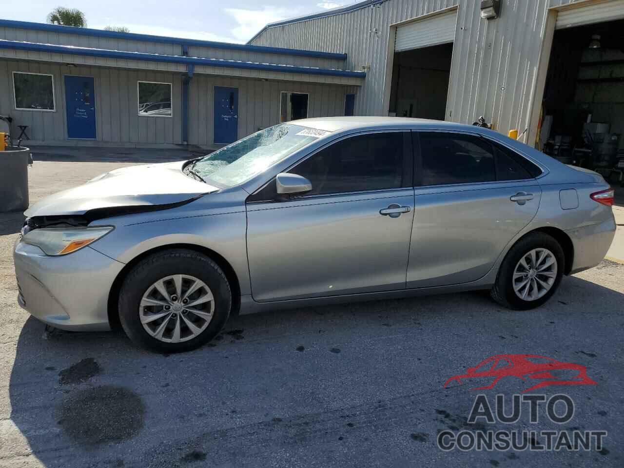 TOYOTA CAMRY 2016 - 4T4BF1FK7GR570653