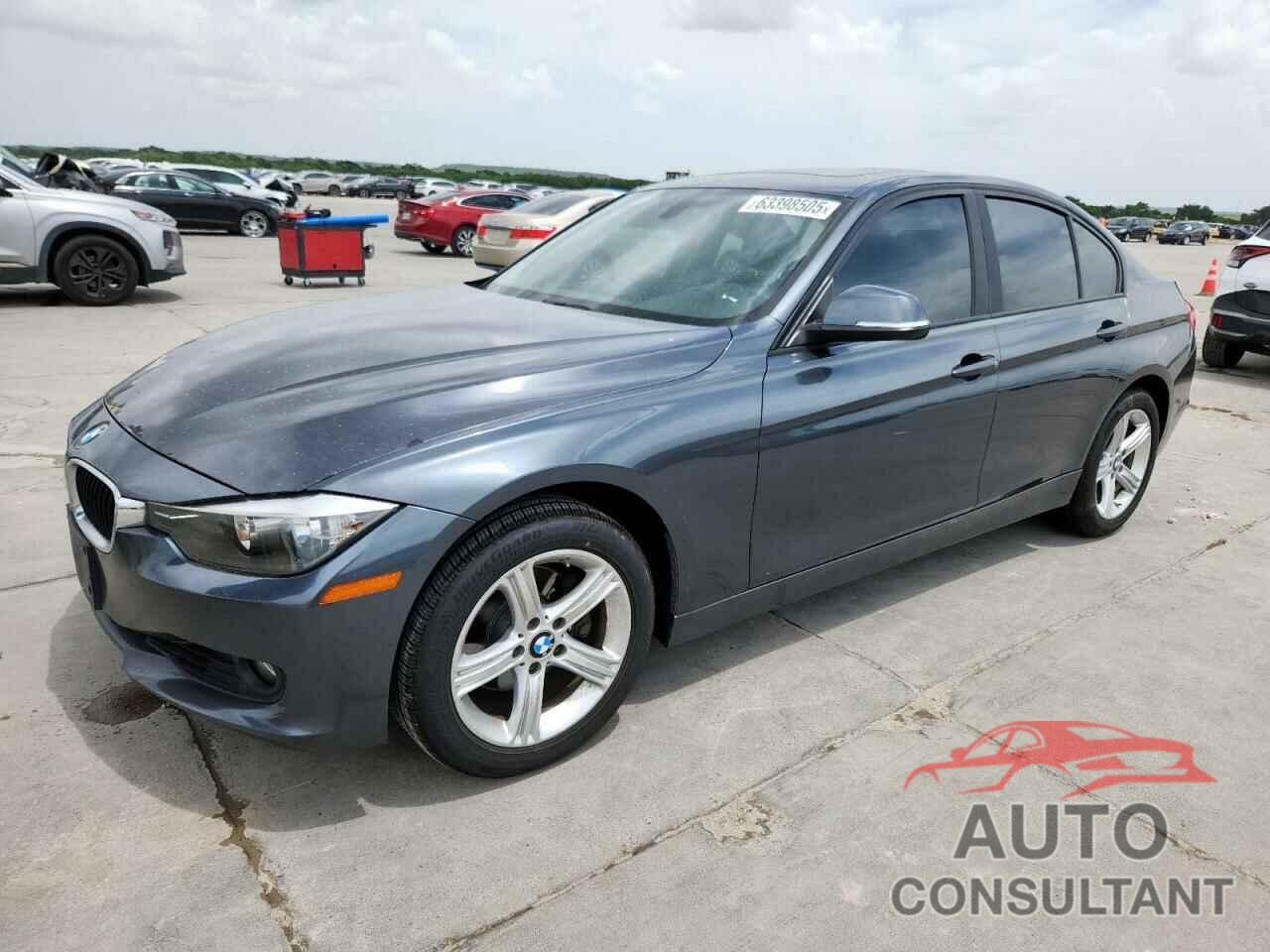 BMW 3 SERIES 2012 - WBA3A5G52CNP17531