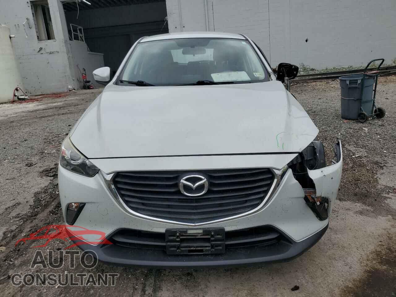 MAZDA CX-3 2017 - JM1DKFC7XH0172992