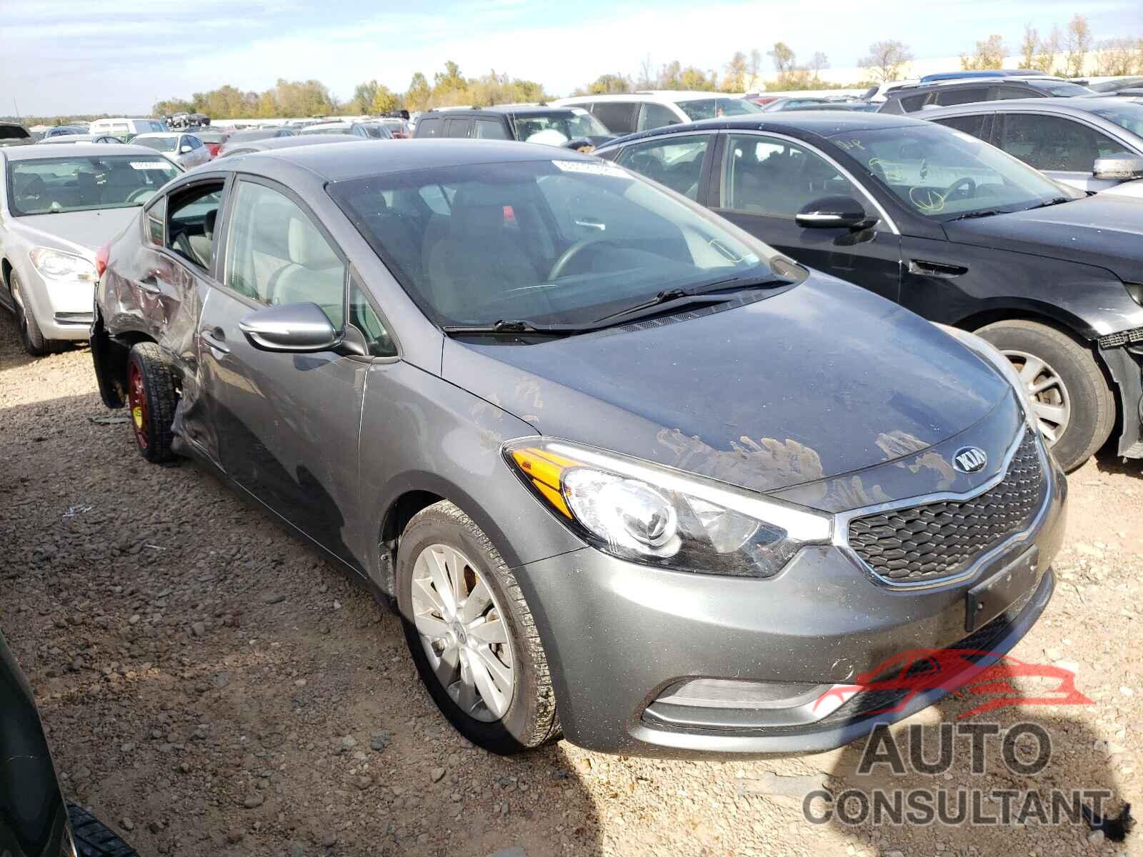 KIA FORTE 2016 - KNAFX4A6XG5437885