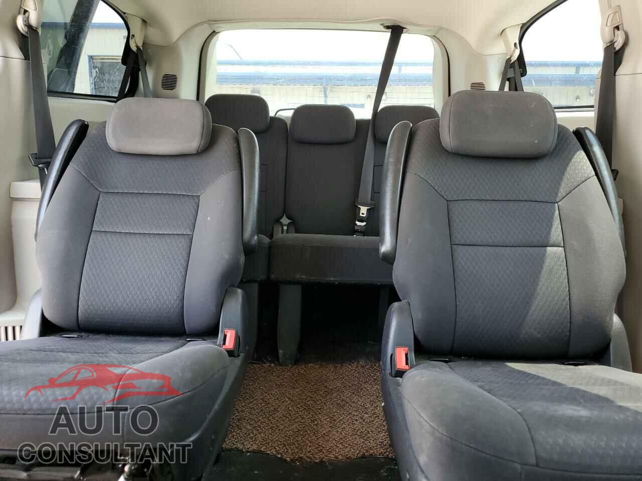 DODGE CARAVAN 2010 - 2D4RN4DE8AR335023