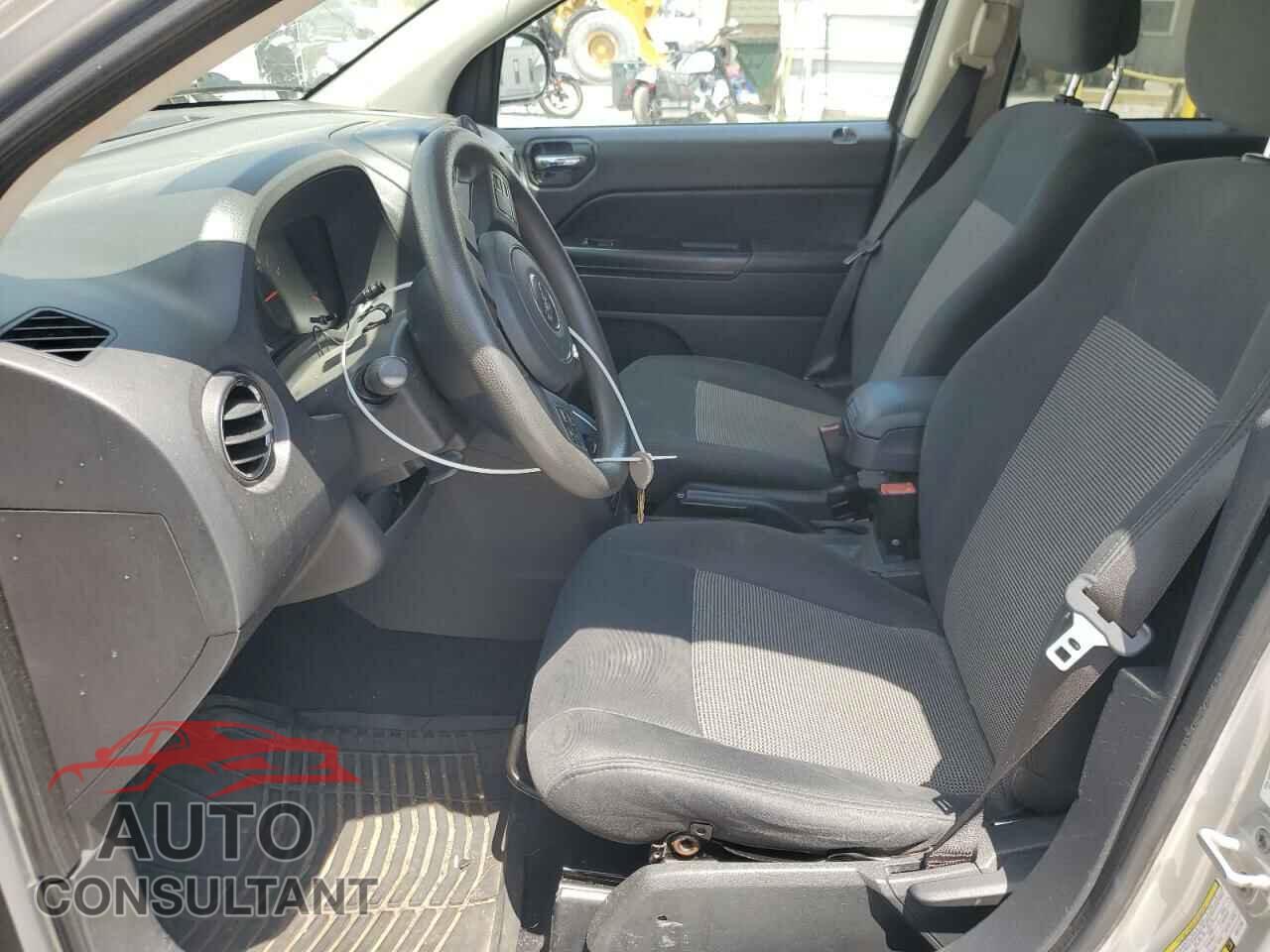 JEEP COMPASS 2012 - 1C4NJDBB4CD517758