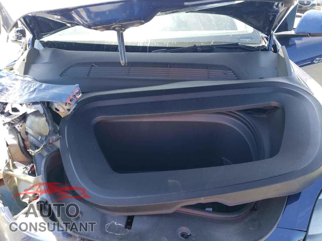 TESLA MODEL Y 2023 - 7SAYGDEE5PF918819
