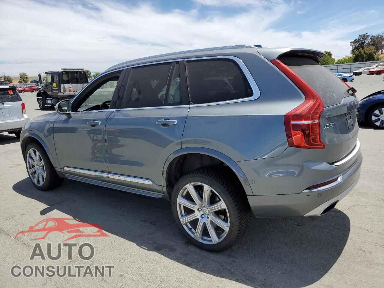 VOLVO XC90 2018 - YV4BR0PL1J1380098