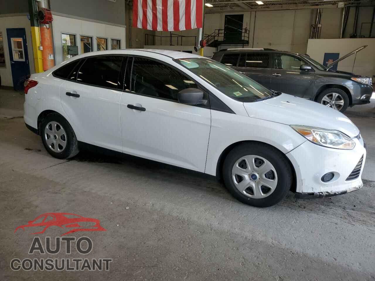 FORD FOCUS 2014 - 1FADP3E21EL115162