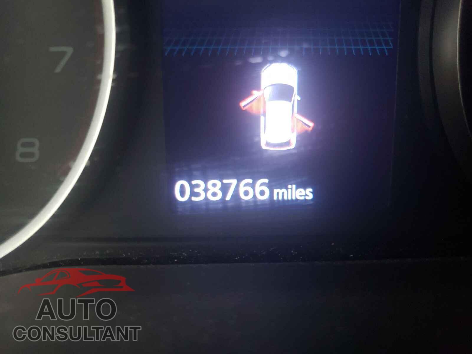 MITSUBISHI ECLIPSE 2018 - JA4AT5AA9JZ039127