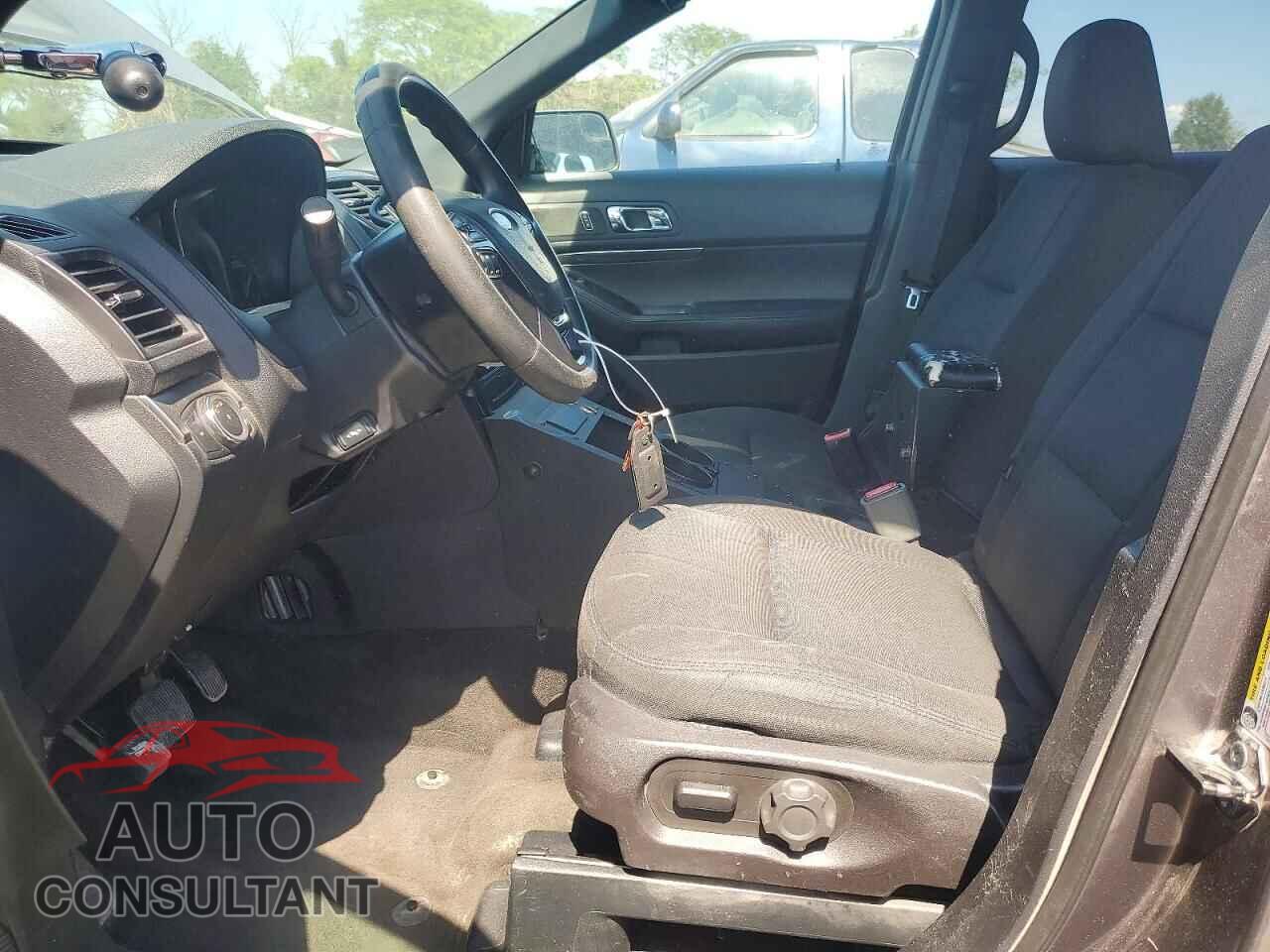 FORD EXPLORER 2018 - 1FM5K8AR7JGB58657