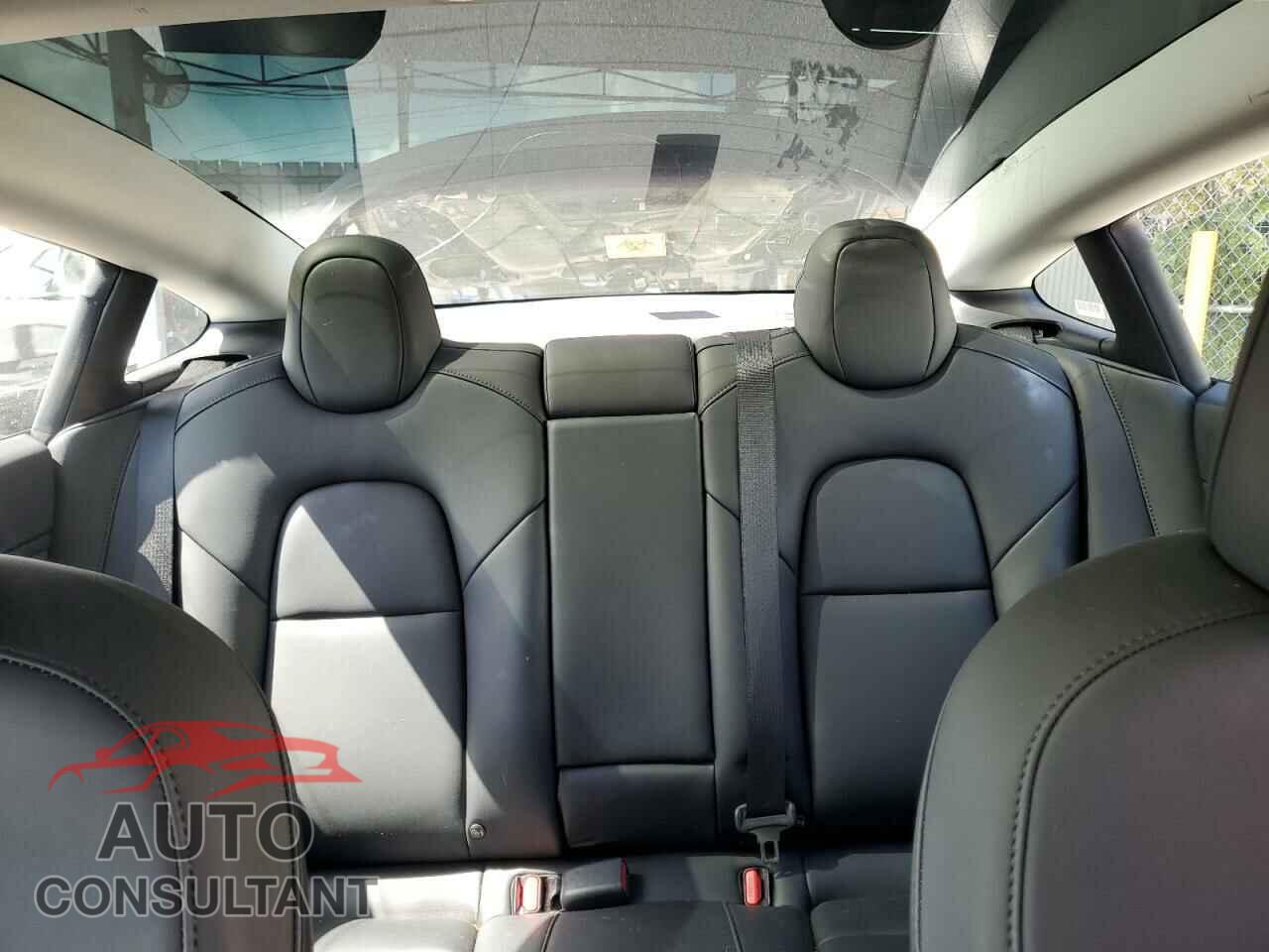 TESLA MODEL 3 2023 - 5YJ3E1EA3PF435418