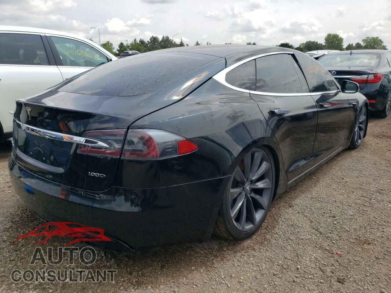 TESLA MODEL S 2018 - 5YJSA1E28JF274328