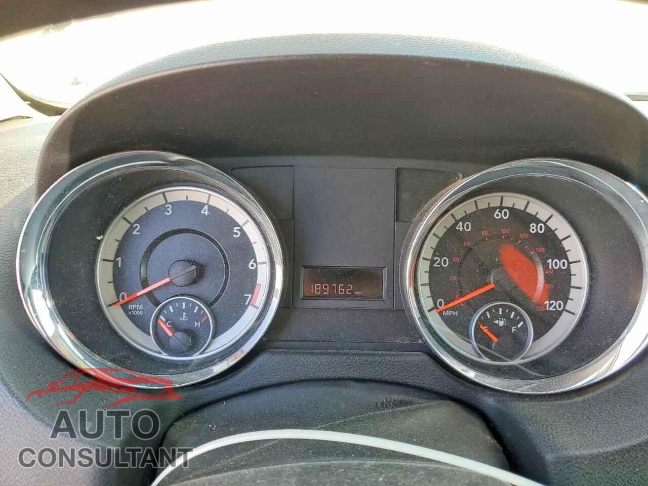 DODGE CARAVAN 2011 - 2D4RN4DG0BR706629