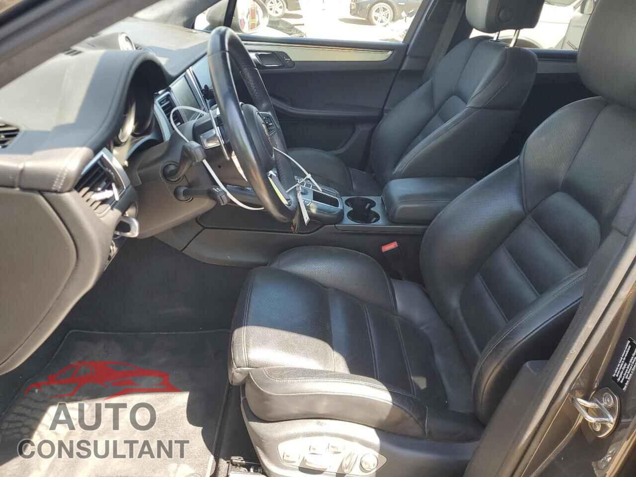 PORSCHE MACAN 2015 - WP1AF2A5XFLB97841