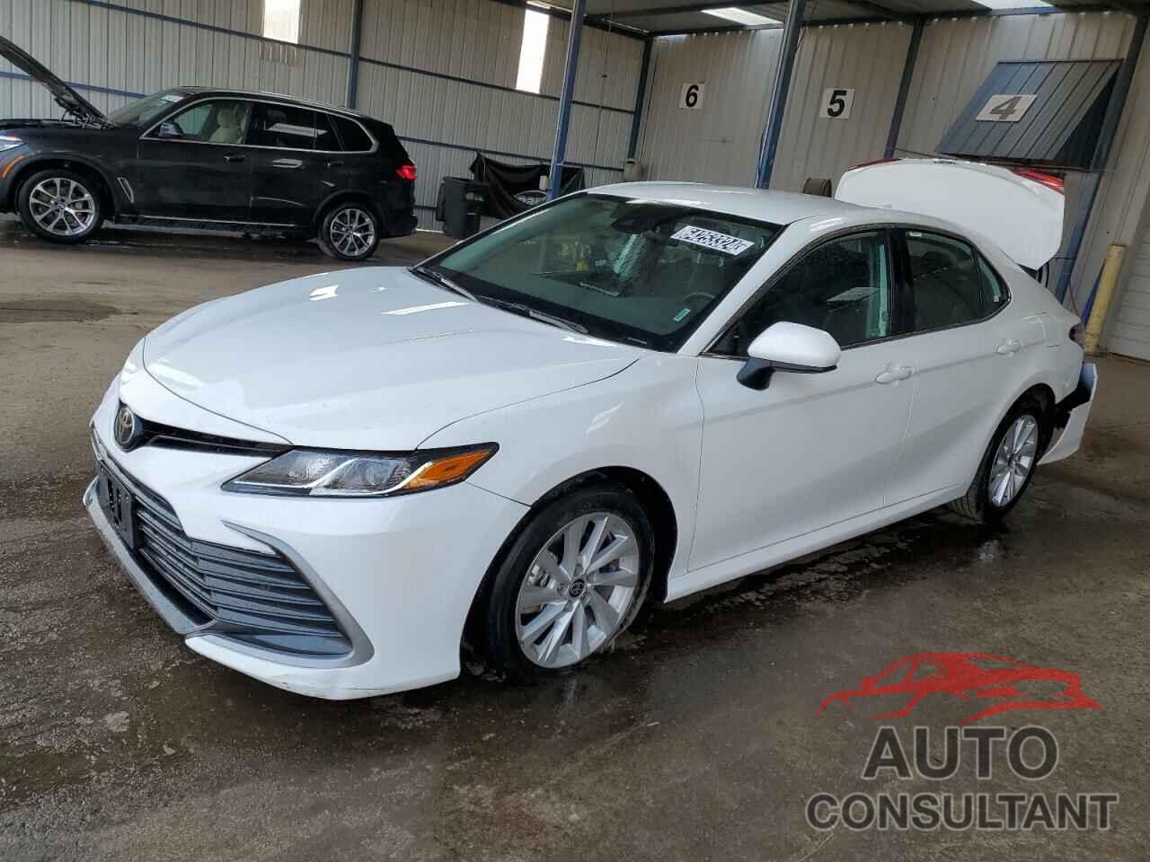 TOYOTA CAMRY 2024 - 4T1C11AK9RU221498