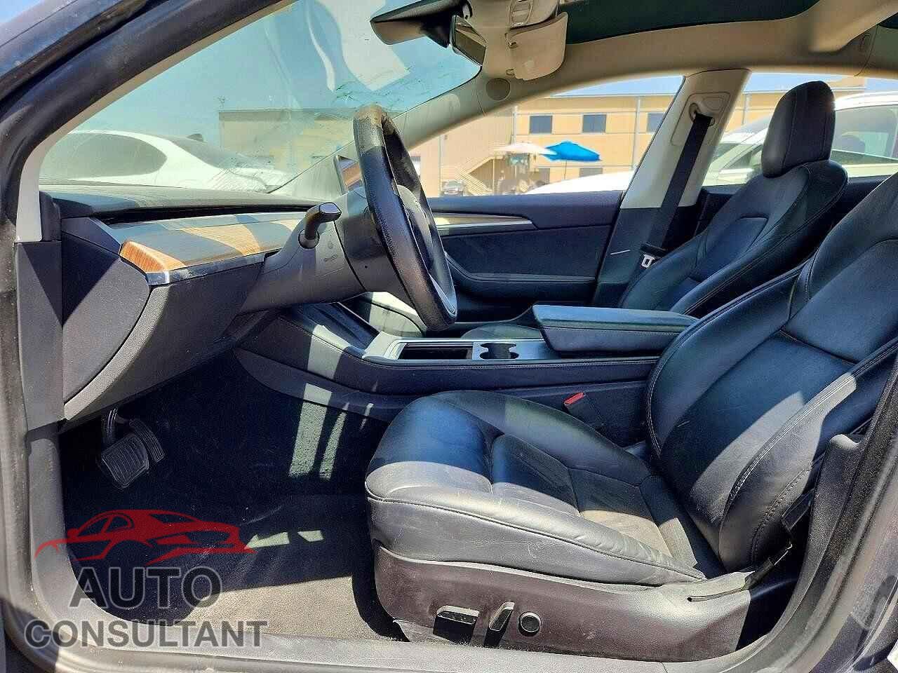 TESLA MODEL 3 2022 - 5YJ3E1EA2NF289879
