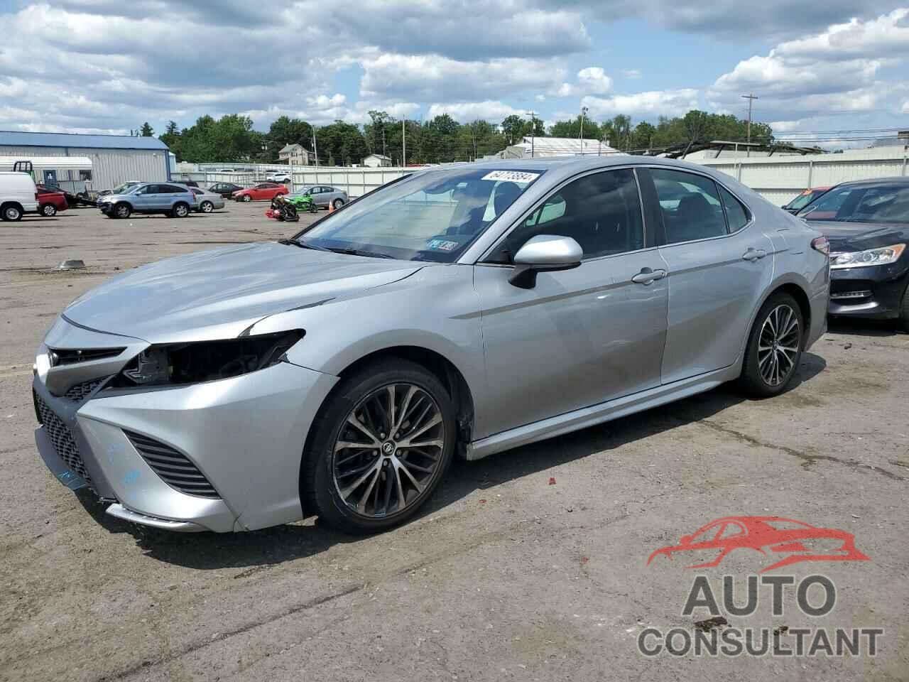 TOYOTA CAMRY 2018 - 4T1B11HK3JU052651
