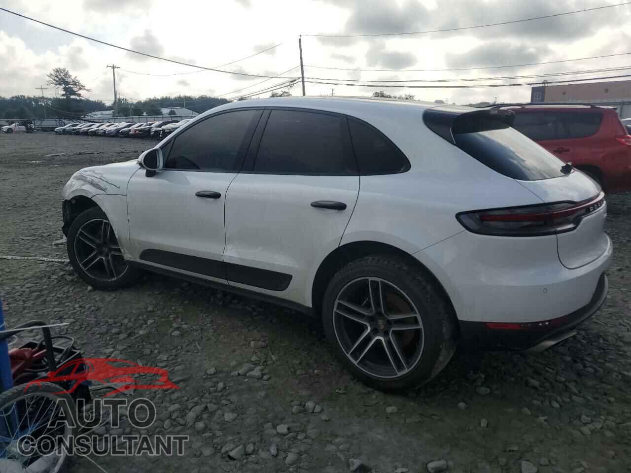 PORSCHE MACAN 2021 - WP1AA2A5XMLB01007