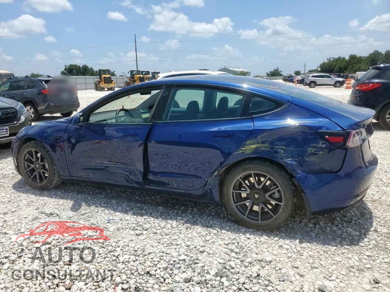TESLA MODEL 3 2021 - 5YJ3E1EA0MF976793