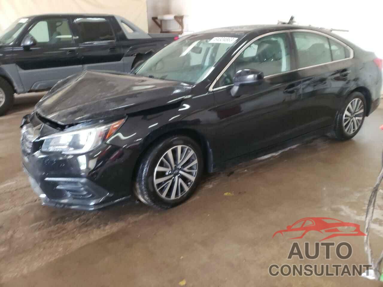 SUBARU LEGACY 2019 - 4S3BNAF60K3034615