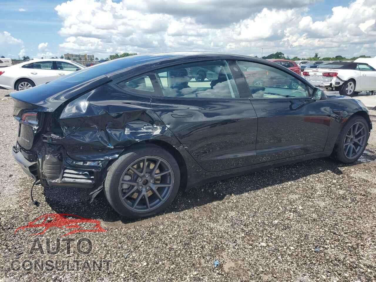 TESLA MODEL 3 2022 - 5YJ3E1EB3NF286563