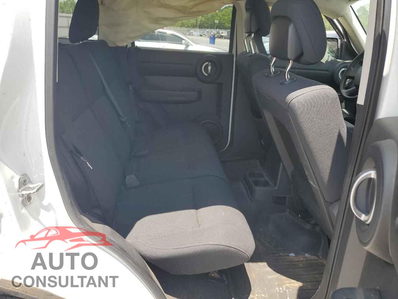 DODGE NITRO 2011 - 1D4PT4GK3BW556410
