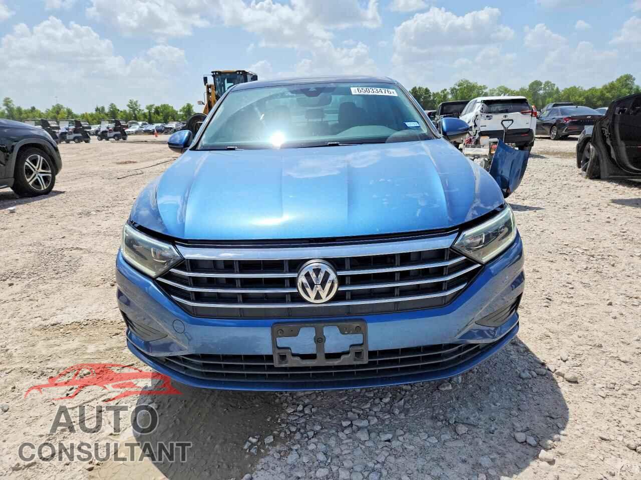 VOLKSWAGEN JETTA 2019 - 3VWEB7BU0KM174687