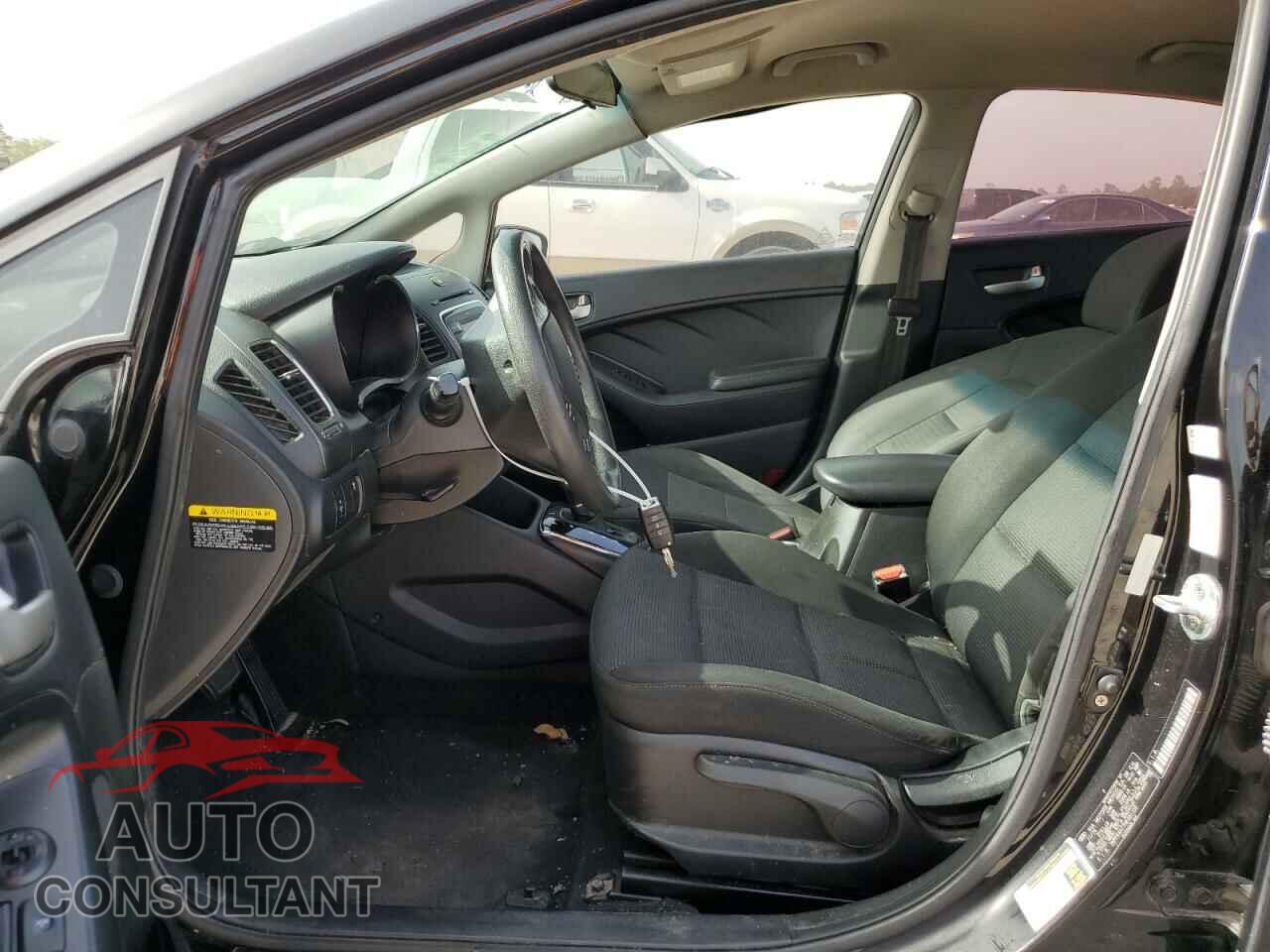 KIA FORTE 2017 - 3KPFK4A77HE081105