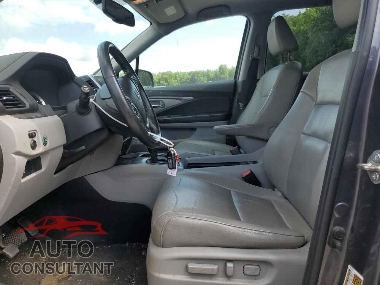 HONDA PILOT 2016 - 5FNYF6H56GB083160
