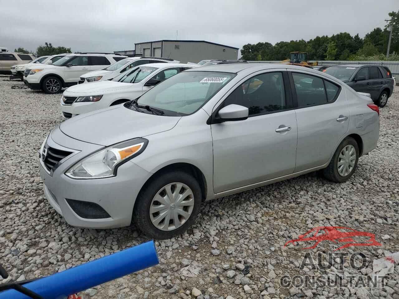 NISSAN VERSA 2018 - 3N1CN7AP6JK410110