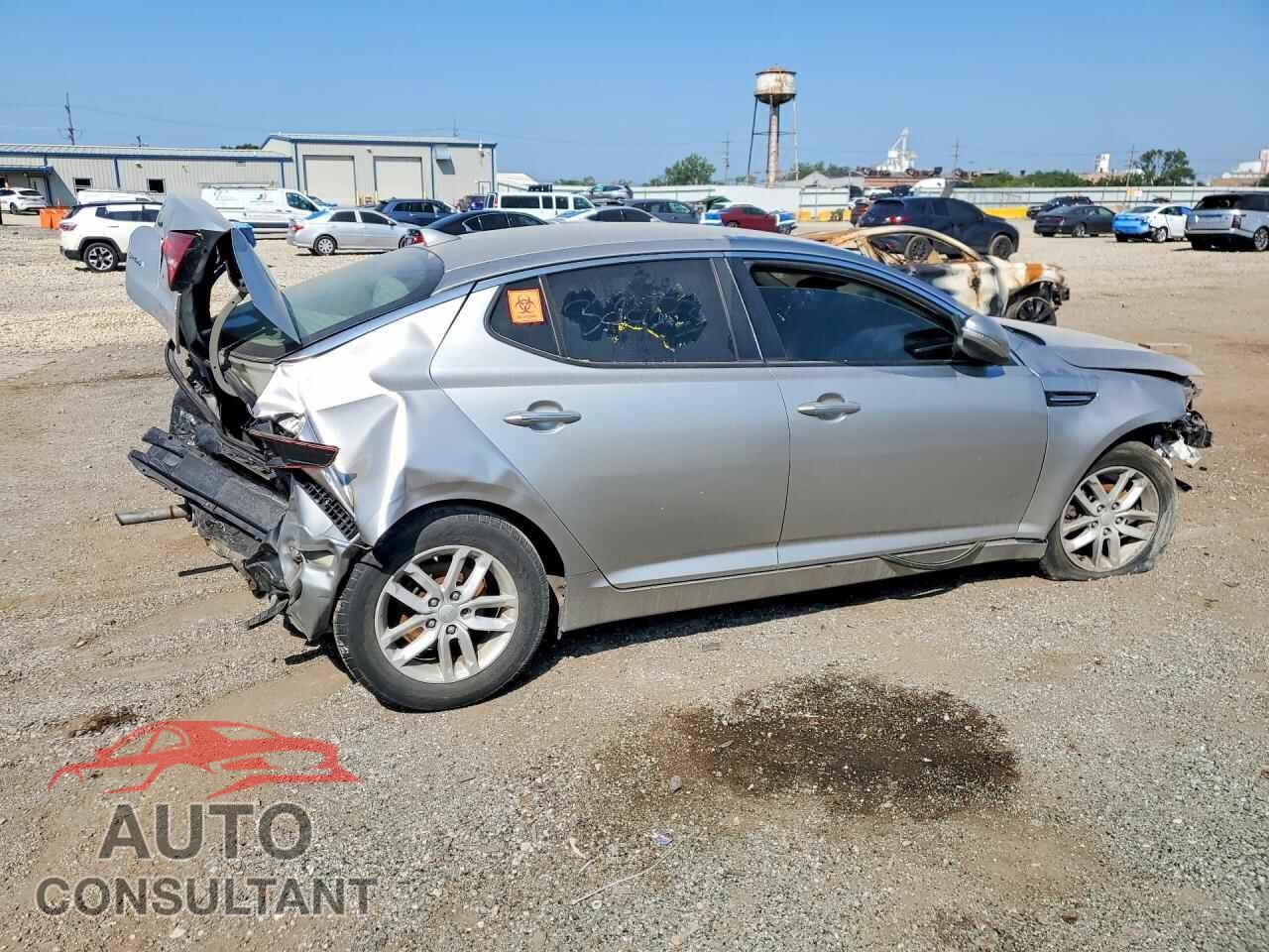 KIA OPTIMA 2012 - KNAGM4A77C5271051
