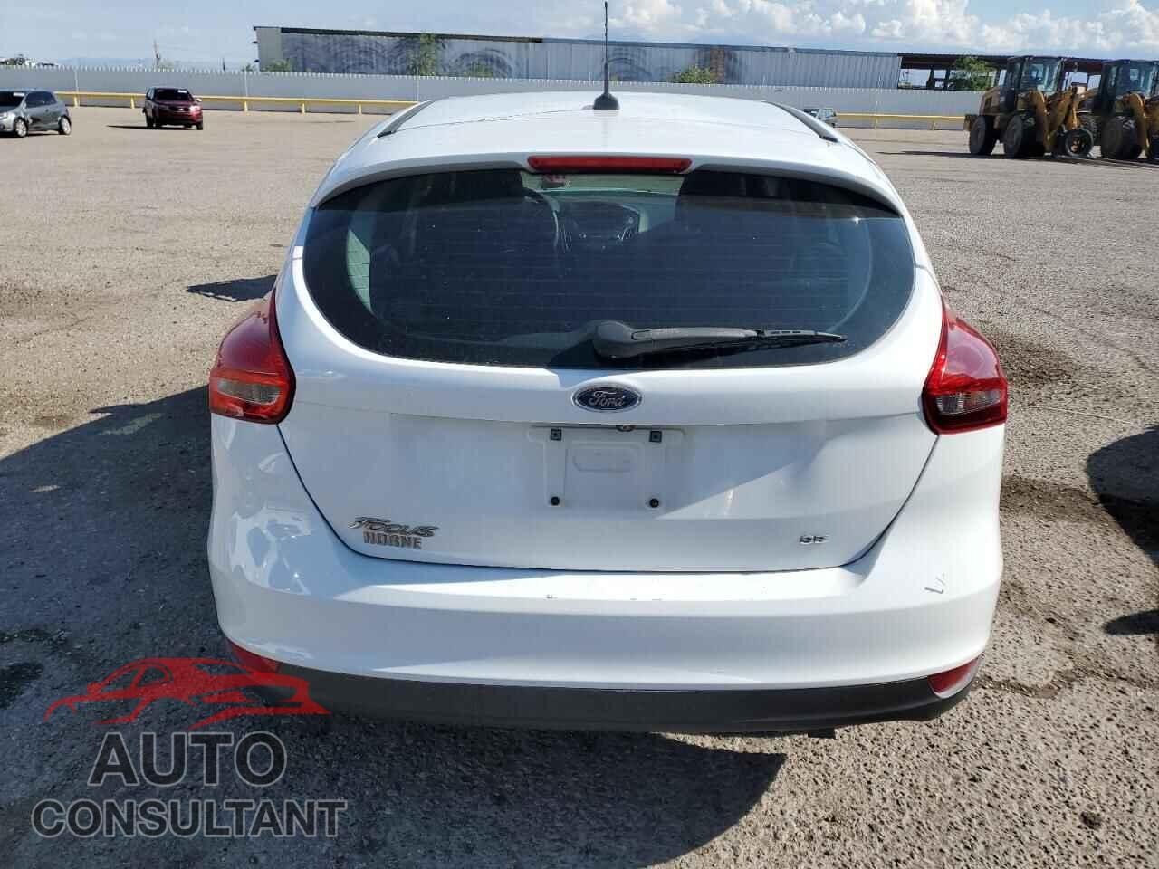 FORD FOCUS 2017 - 1FADP3K2XHL290857