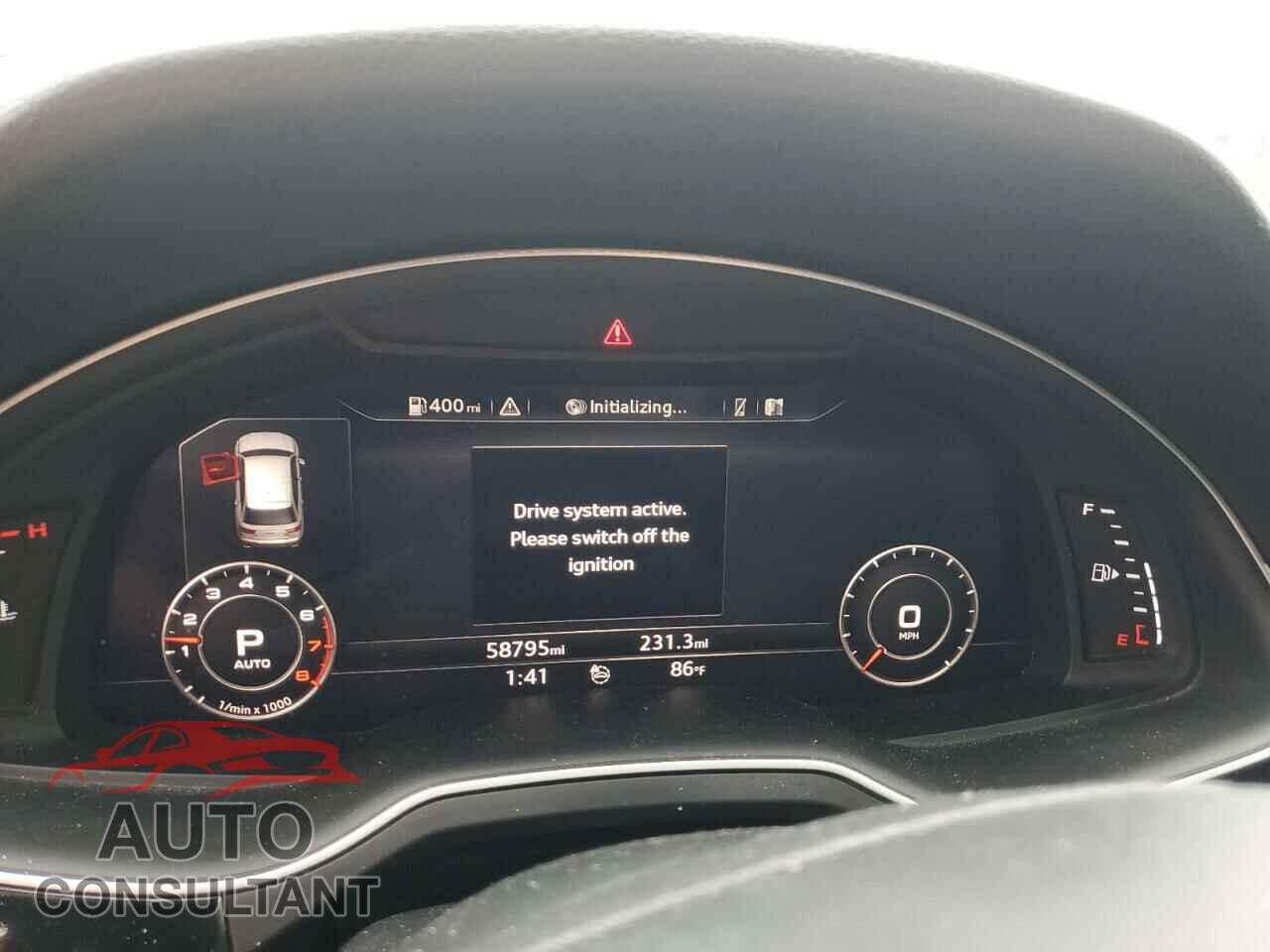AUDI Q7 2018 - WA1LAAF76JD028703