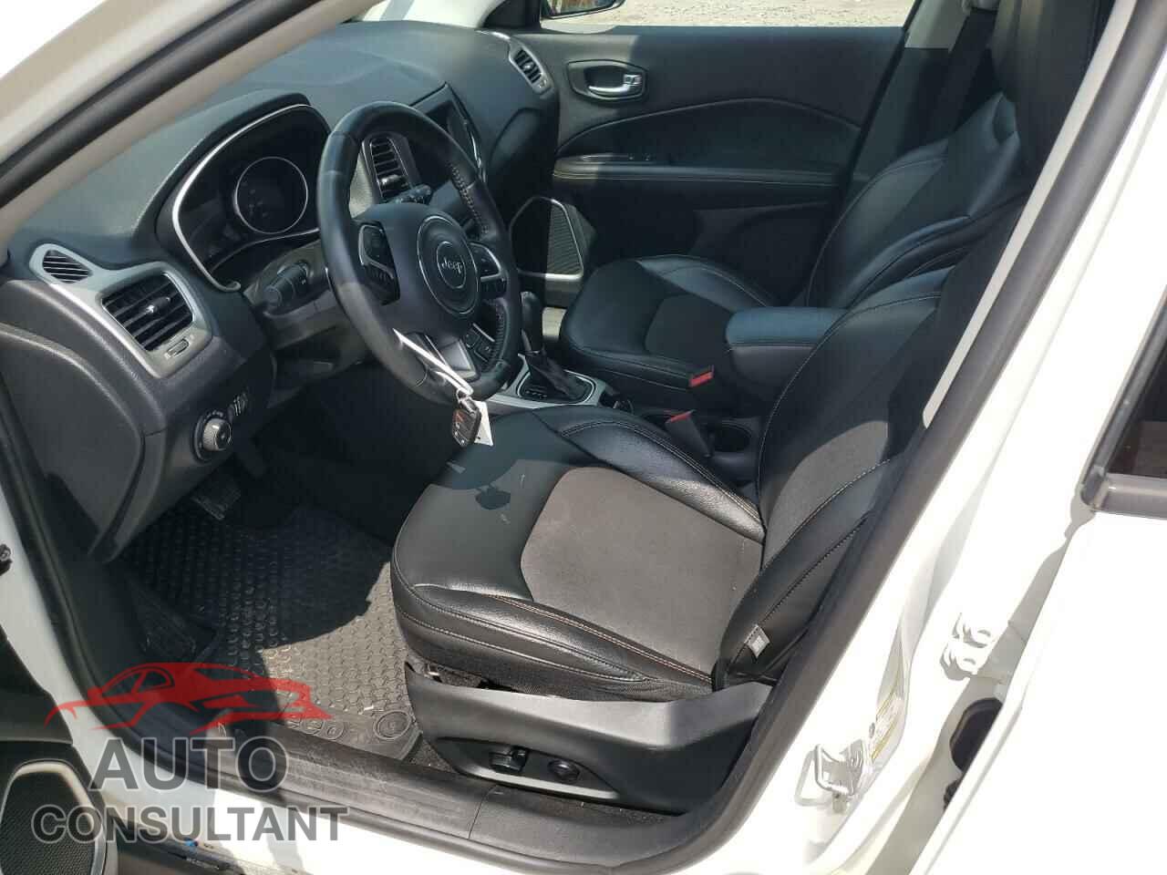 JEEP COMPASS 2019 - 3C4NJDBB0KT593549