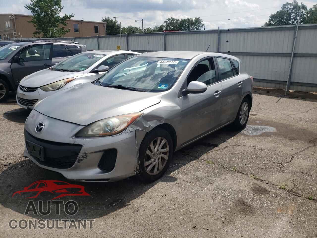 MAZDA 3 2012 - JM1BL1L82C1541945