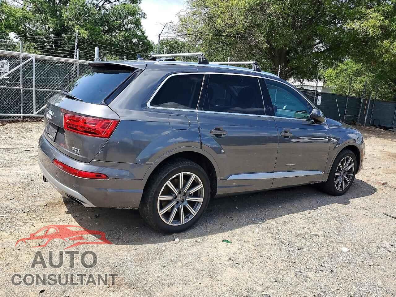 AUDI Q7 2018 - WA1LAAF77JD032808