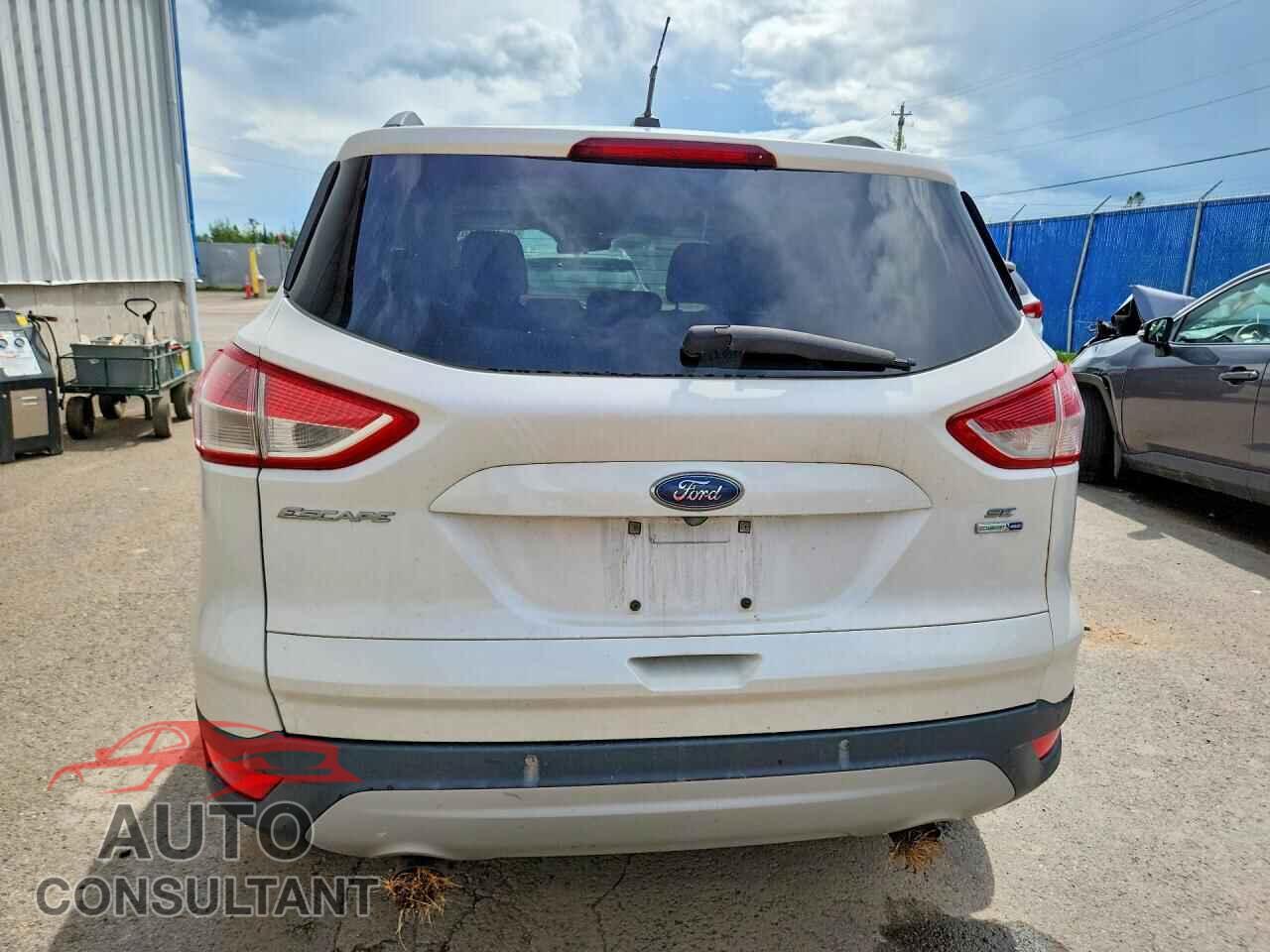 FORD ESCAPE 2016 - 1FMCU9GX5GUA86798