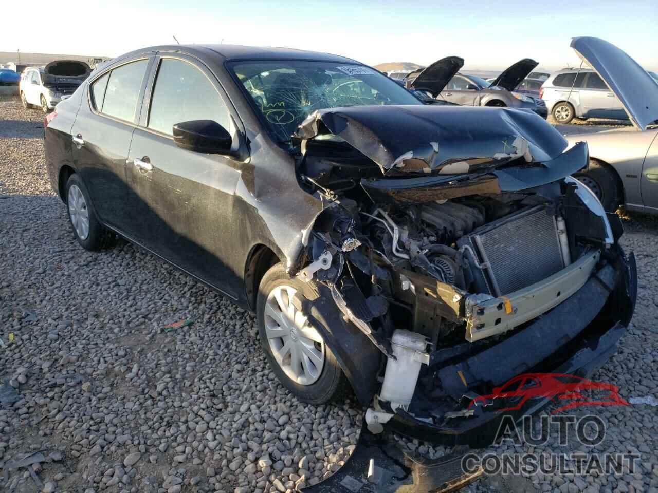 NISSAN VERSA 2018 - 3N1CN7AP8JL836603