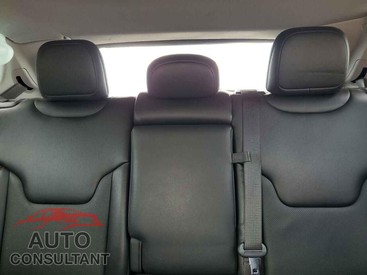 JEEP COMPASS 2022 - 3C4NJDCB5NT133354