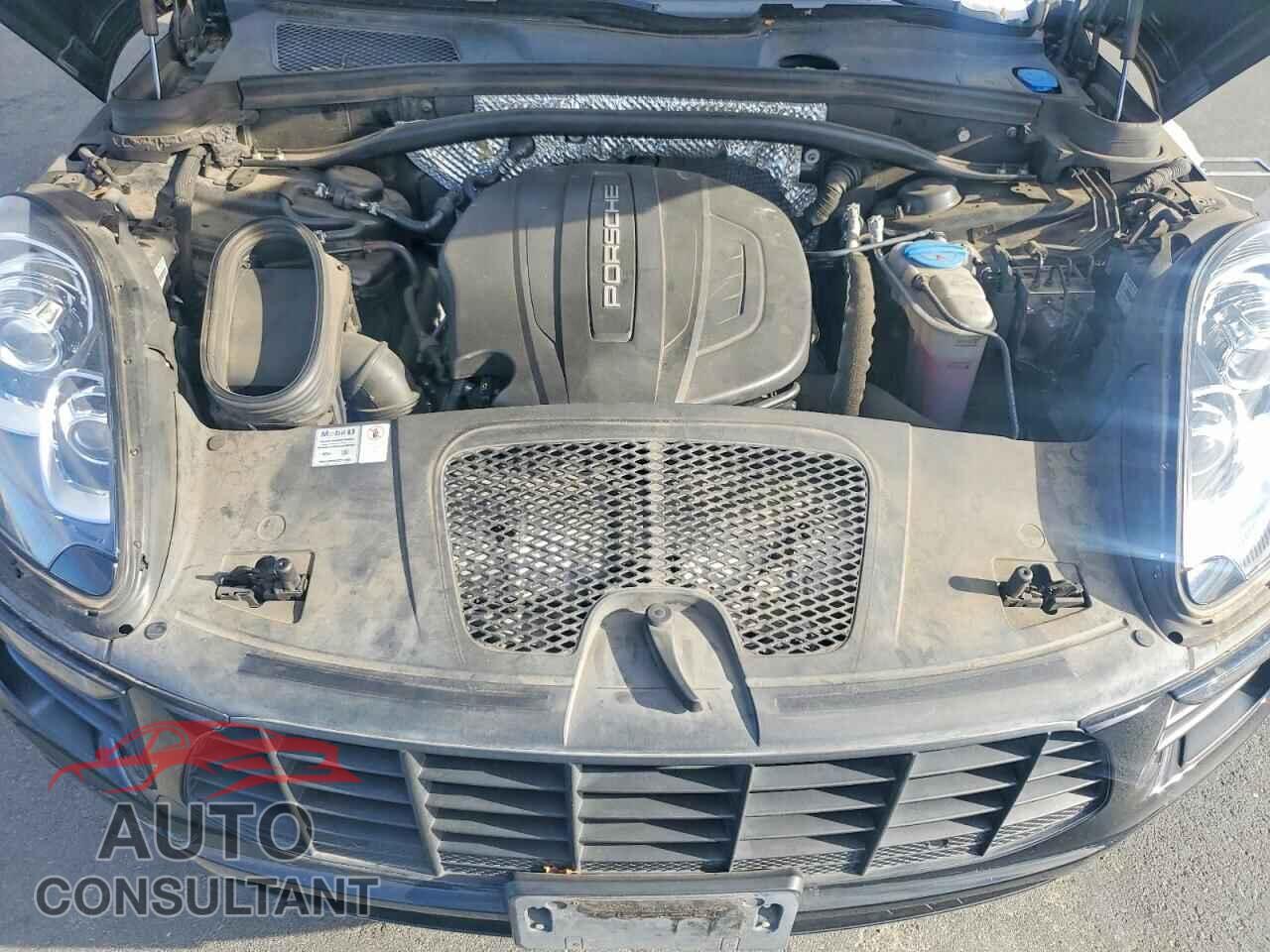 PORSCHE MACAN 2018 - WP1AA2A58JLB07111