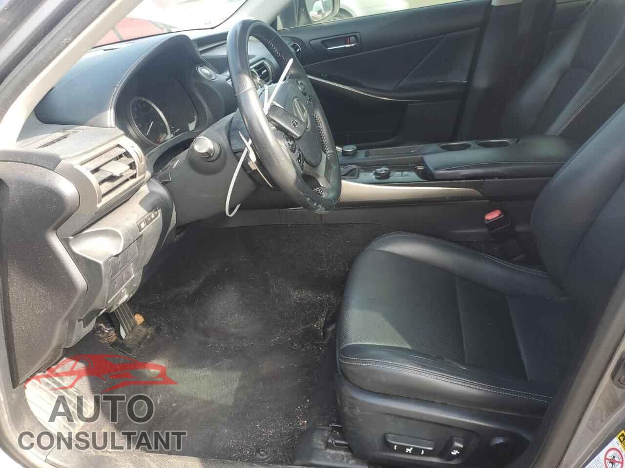 LEXUS IS 2014 - JTHCF1D25E5003062
