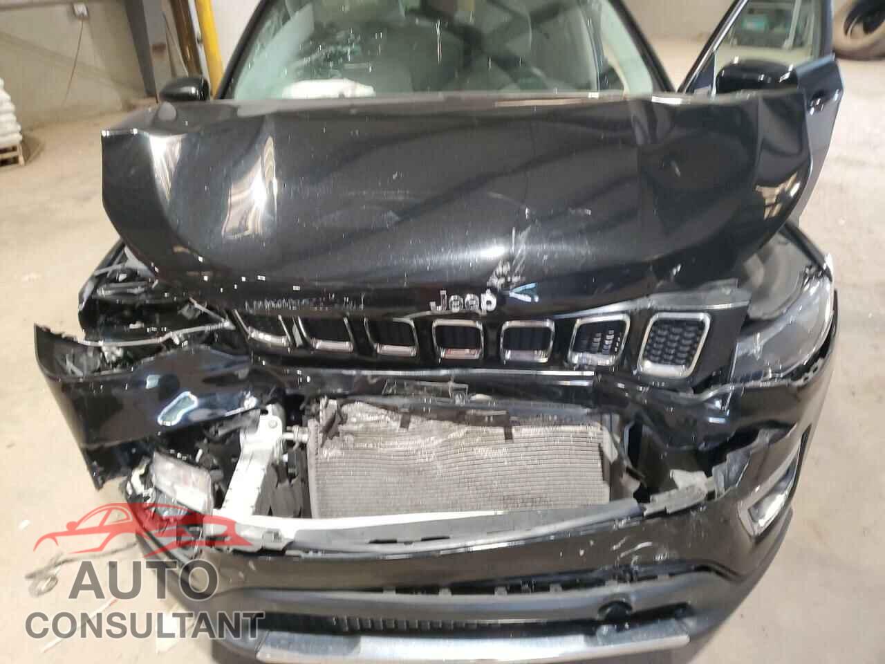 JEEP COMPASS 2019 - 3C4NJCCB2KT836416
