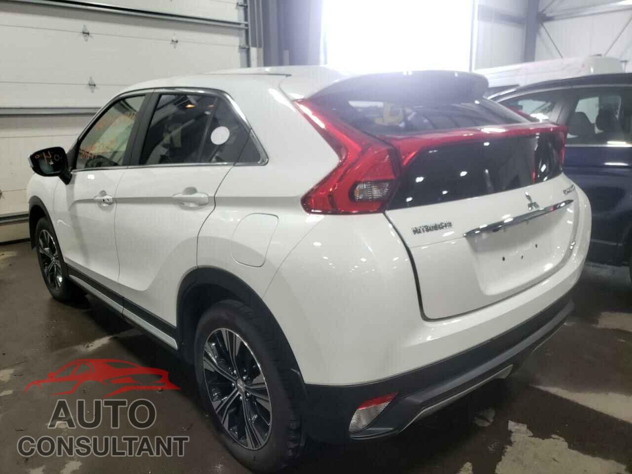 MITSUBISHI ECLIPSE 2018 - JA4AT5AA4JZ047443