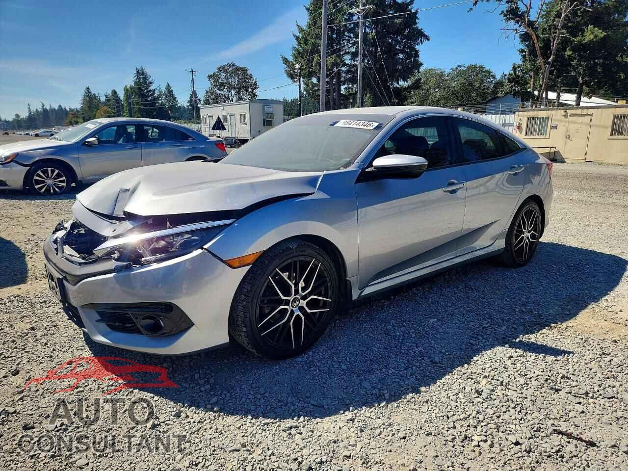 HONDA CIVIC 2018 - 2HGFC2F55JH549885