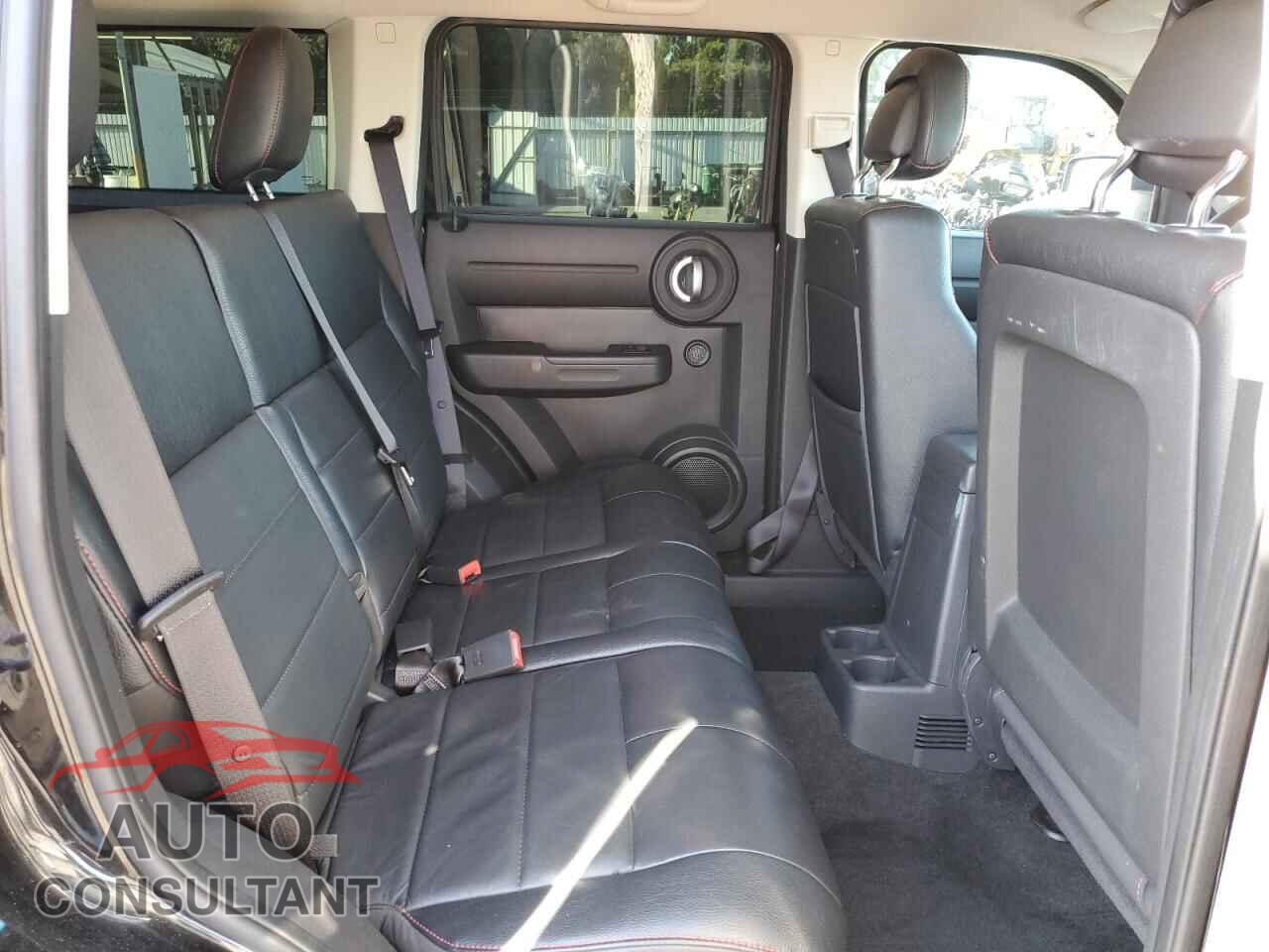 DODGE NITRO 2011 - 1D4PT4GX4BW606730