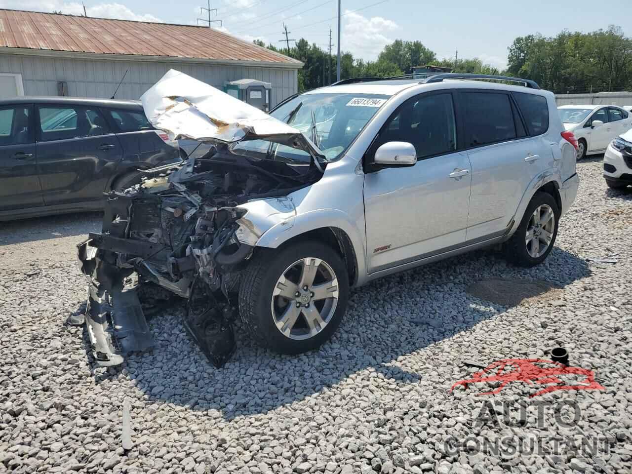 TOYOTA RAV4 2011 - JTMRF4DV0B5040636