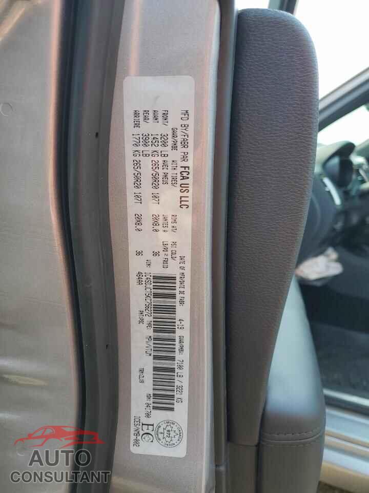DODGE DURANGO 2019 - 1C4SDJCT5KC756272