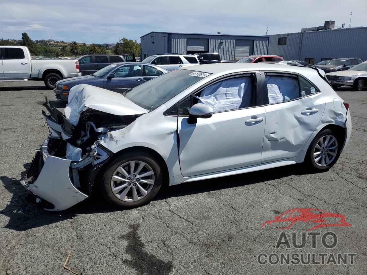 TOYOTA COROLLA 2024 - JTND4MBE1R3232054